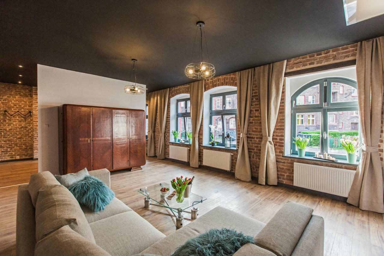 Zillmann Apartment คาโตวีตเซ ภายนอก รูปภาพ